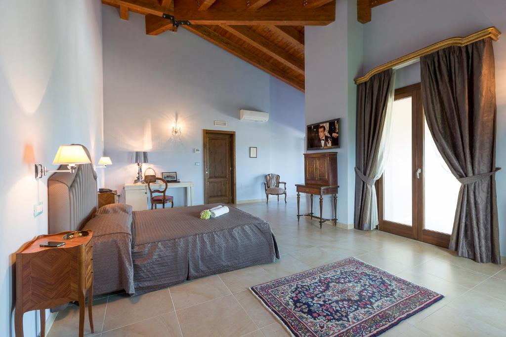 Casale Santa Maria Country House Mosciano SantʼAngelo Dış mekan fotoğraf