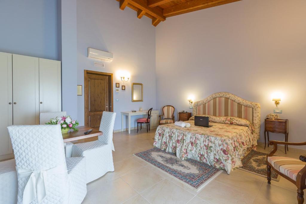 Casale Santa Maria Country House Mosciano SantʼAngelo Dış mekan fotoğraf